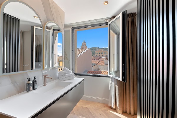 Hotel San Carlu Citadel