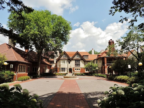Cranbrook House & Gardens