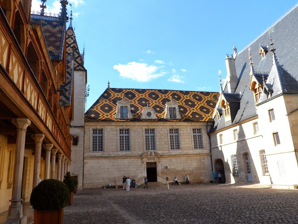 Hôtel-Dieu Museum - Hospices de Beaune