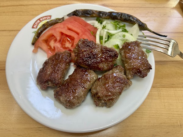 Altin Kepce Bergama Meatball