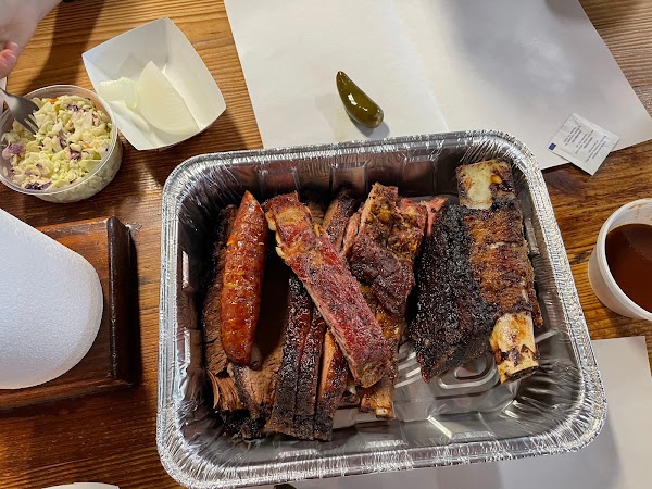 Cooper's Old Time Pit Bar-B-Que