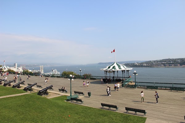 Terrasse Dufferin - Lieu historique national des Forts-et-Châteaux-St-Louis