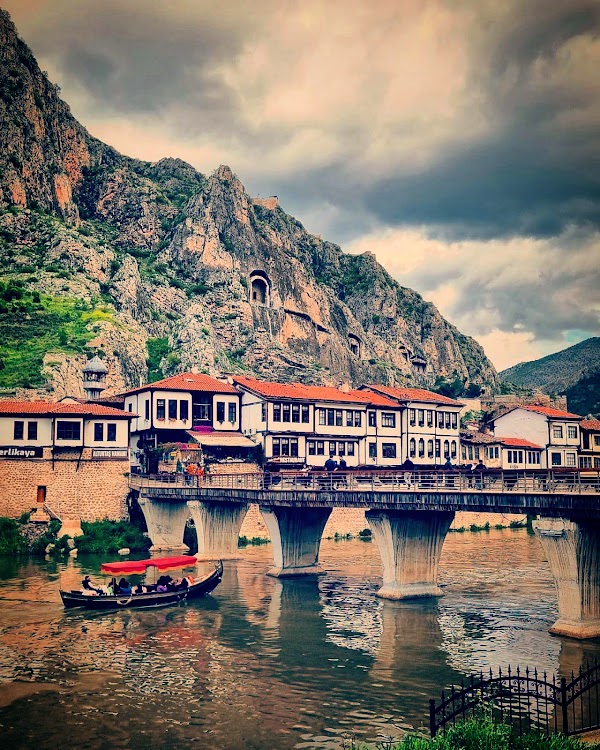 Ziyagil Konağı