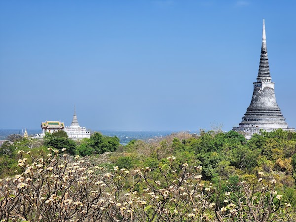 Phra Nakhon Khiri Historical Park (Khao Wang)