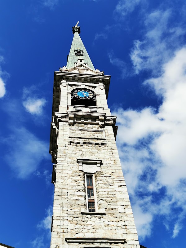 Schiefer Turm St. Moritz