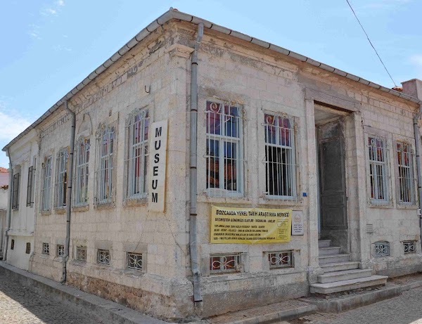 Bozcaada Yerel Tarih Araştırma Merkez Müzesi