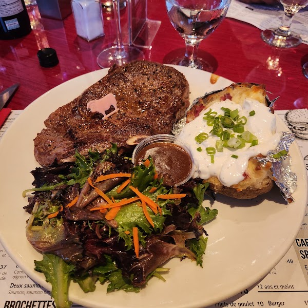 Bovino Grill