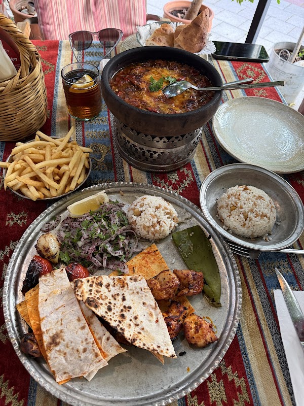 Mozaik Bahçe Restaurant