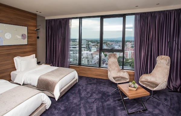 Ambasador Hotel