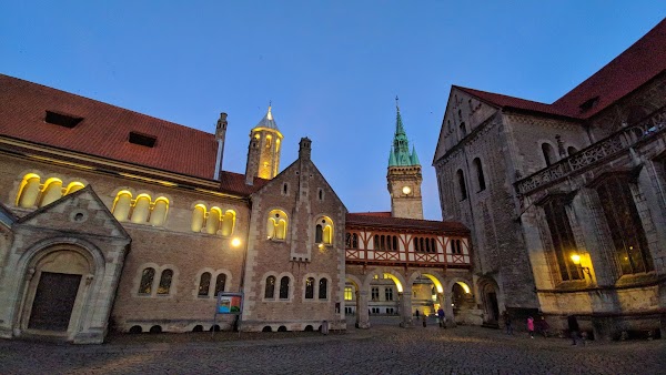 Burgplatz