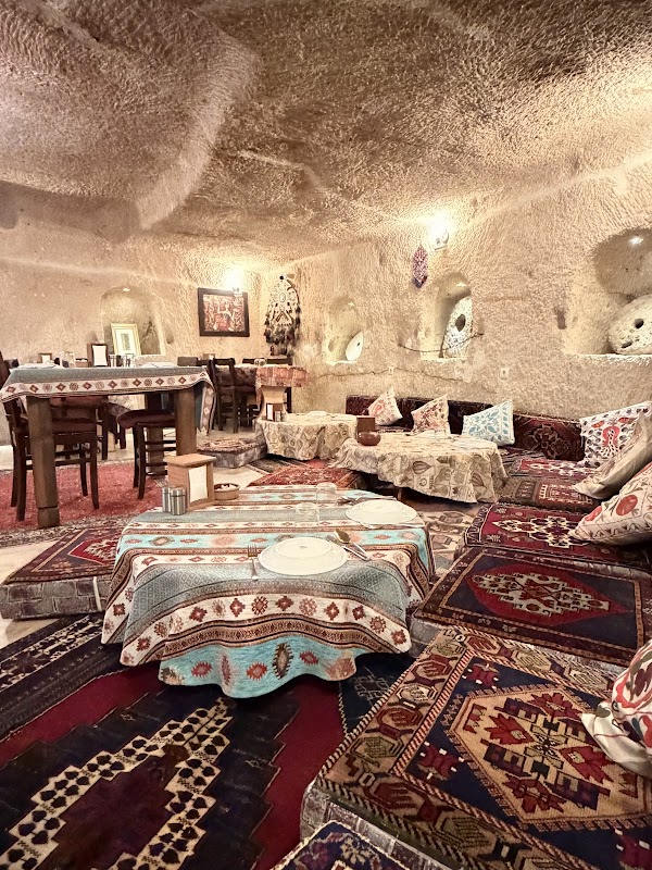 Topdeck Cave Restaurant