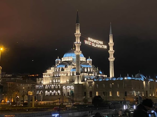 Eminonu Square
