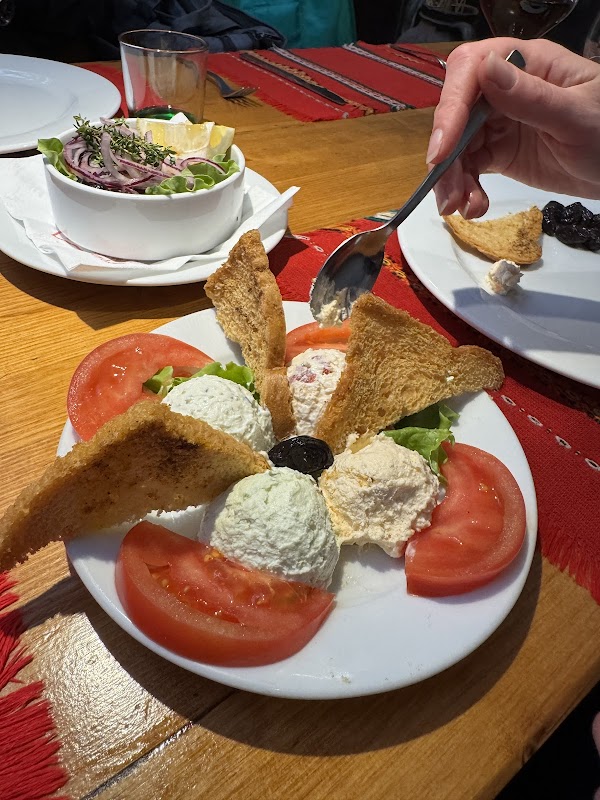 Hadjidraganov's Houses Restaurant