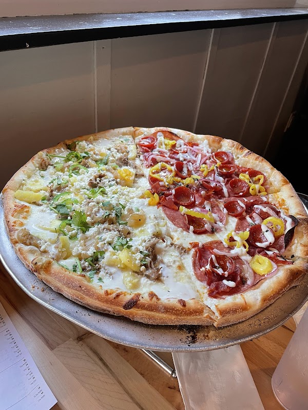 Pies & Pints - Fayetteville, WV