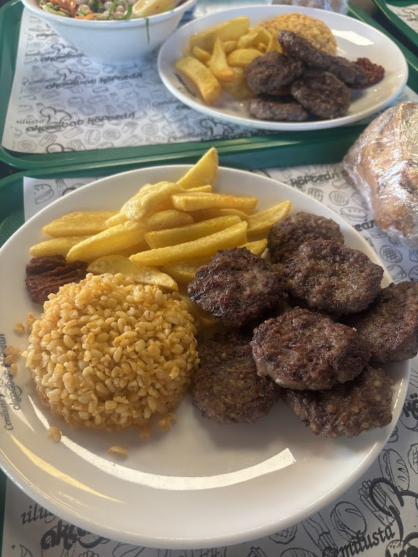Cemilusta Akçaabat Köftecisi