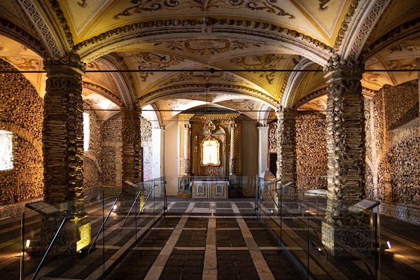 Capela dos Ossos