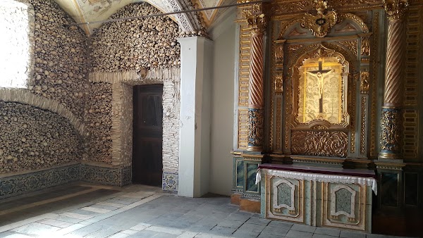 Capela dos Ossos