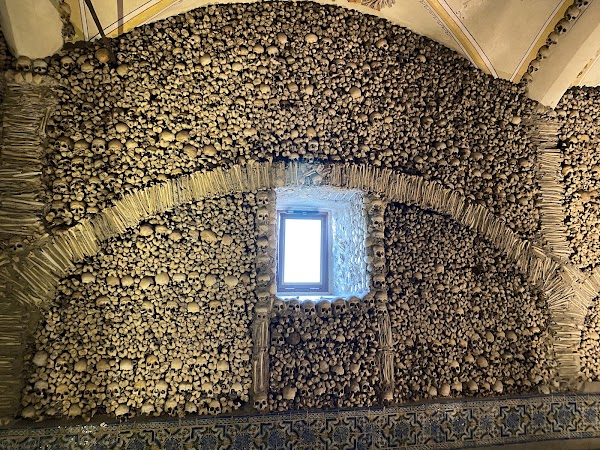 Capela dos Ossos
