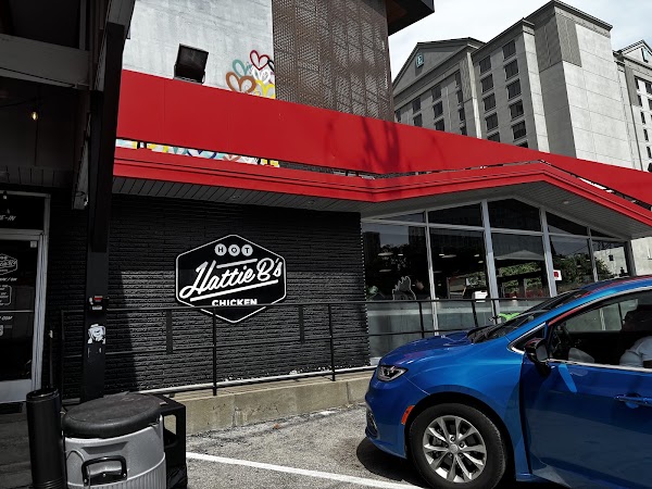 Hattie B's Hot Chicken - Nashville - Midtown