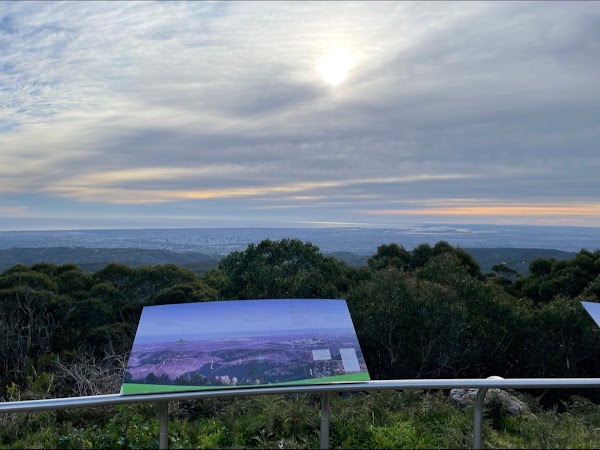 Mount Lofty Summit