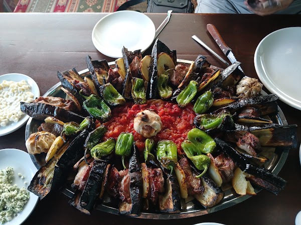 Pirhan Restaurant - Tokat Kebabı - En İyi Restaurant Tokat - Yöresel Restaurant