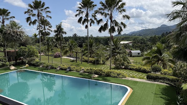 Ta Khun Mountain View Hotel