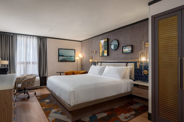 Hotel Indigo Detroit North - Troy by IHG