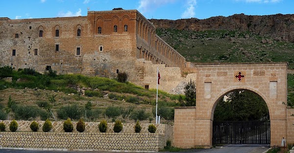 Deyrulzafaran Monastery