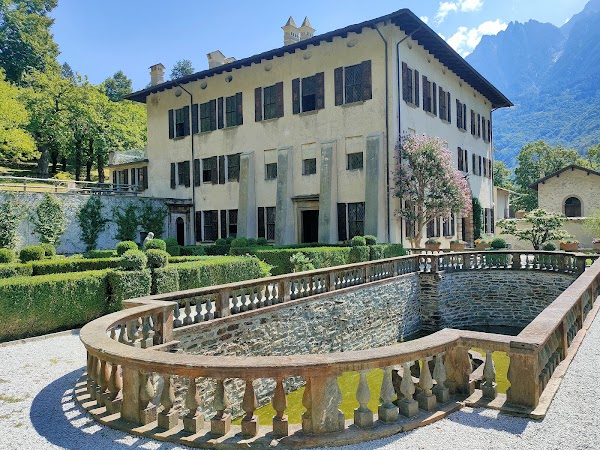 Palazzo Vertemate Franchi