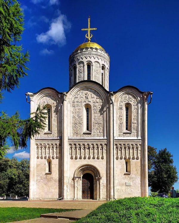 Dmitriyevskiy Sobor