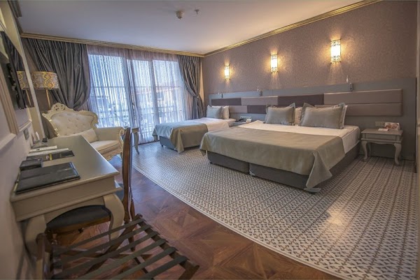 BABILLON Hotel & Spa & Restaurant