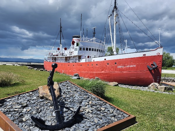 Musée maritime du Québec - Captain J. E. Bernier