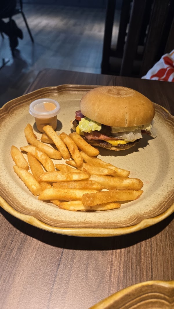 FARMERS CAFE