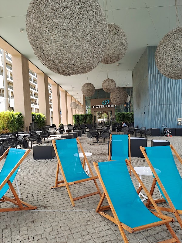 Hotel Motel One Dresden am Zwinger