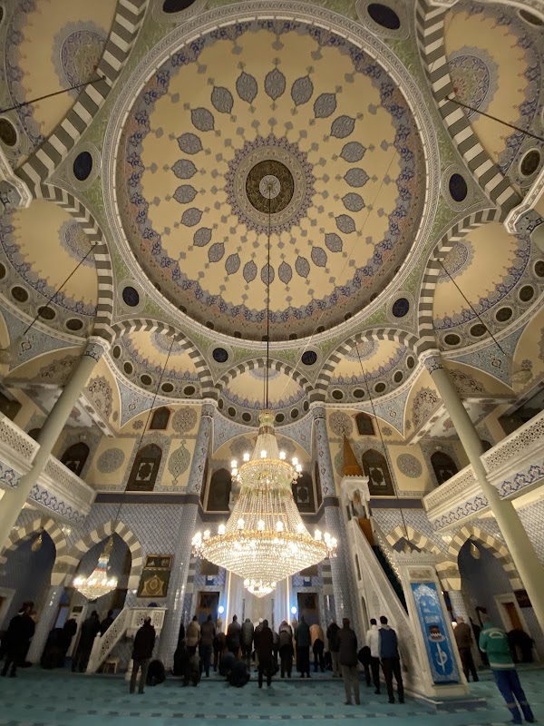 Merkez Sahil Cami