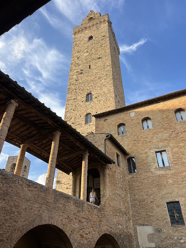 Palazzo Comunale, Pinacoteca, Torre Grossa - San Gimignano Musei