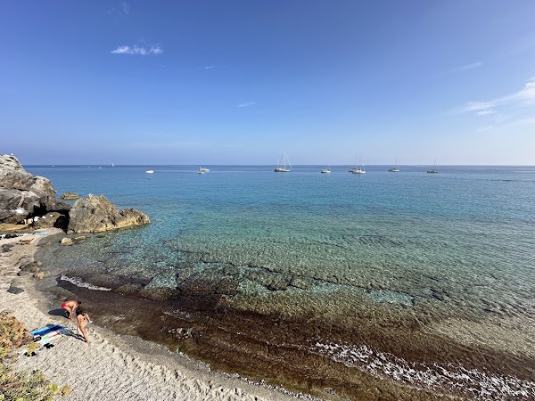 Saraceni Bay
