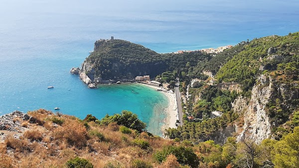 Saraceni Bay