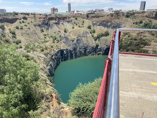 The Big Hole viewing platform