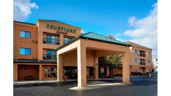 Courtyard by Marriott Detroit Utica