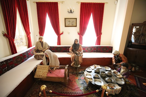 Denizli Ataturk Ethnography Museum