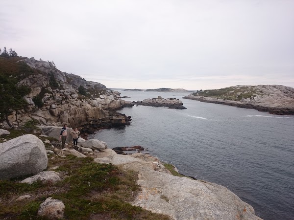 Polly Cove Hiking Trail