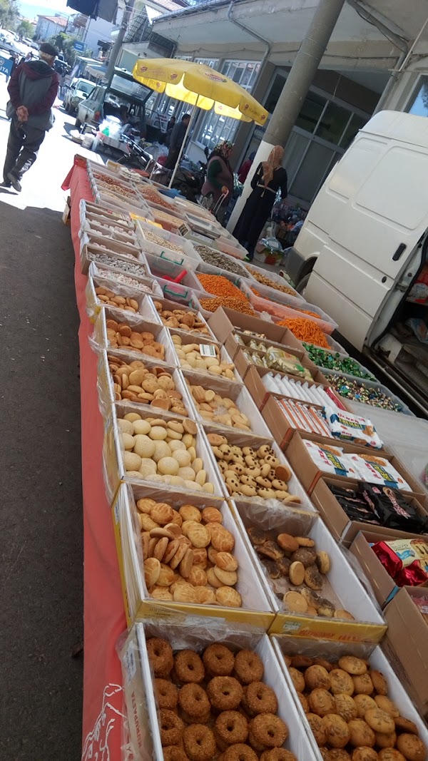 Kızılcabölük Kapalı Pazar Yeri