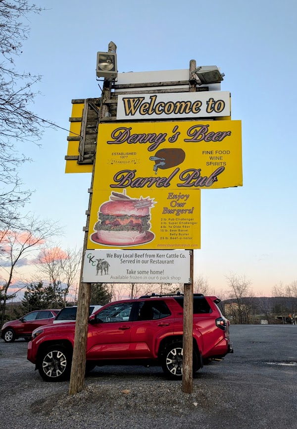 Denny's Beer Barrel Pub