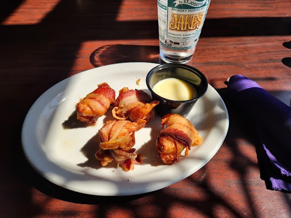 Boudreaux's Louisiana Seafood & Steaks
