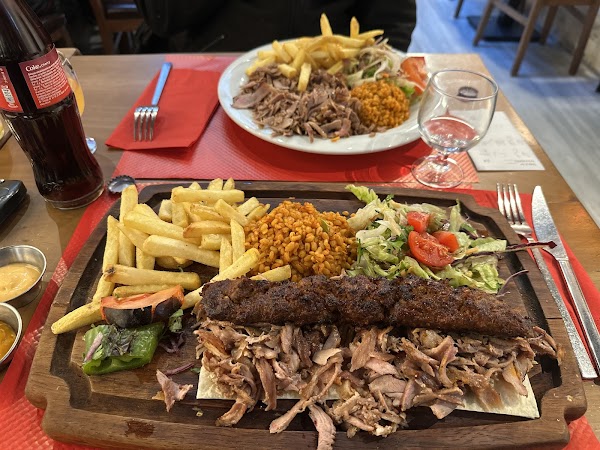 Versaray restaurant