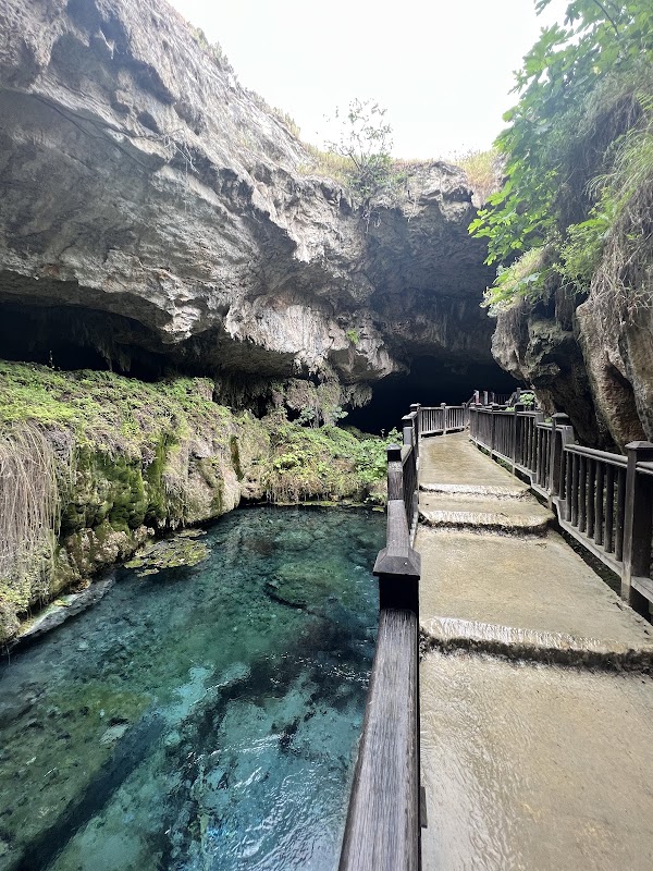 Kaklik Cave