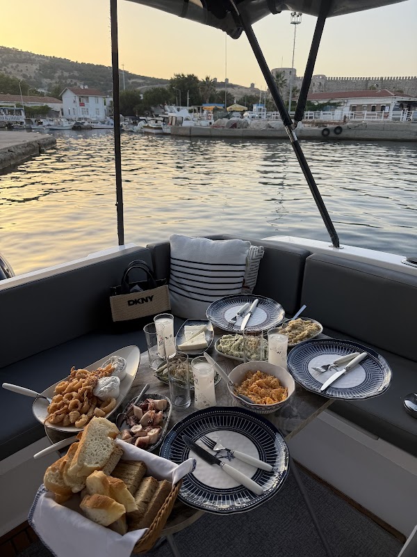 Yakamoz Balık Restaurant