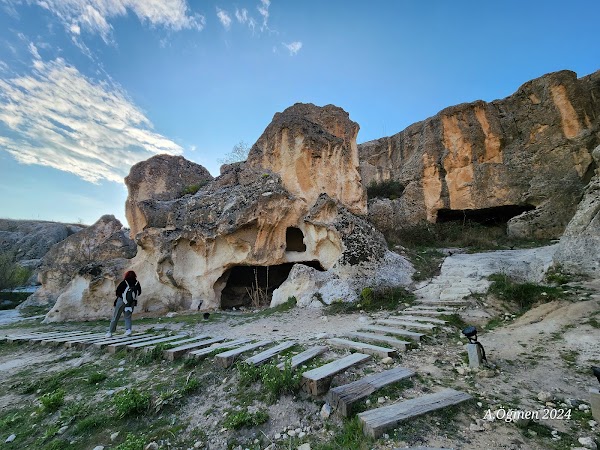 Ayazini Metropolis Katlı Yerleşim Yeri