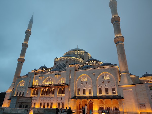Grand Çamlıca Mosque